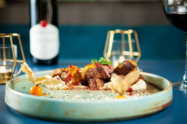 Comment découvrir les traditions culinaires du Mexique : cours de cuisine et marchés locaux ?